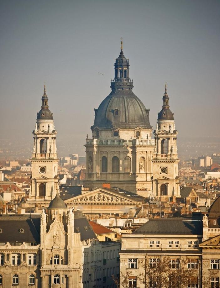 Basilica Charming Apartament *